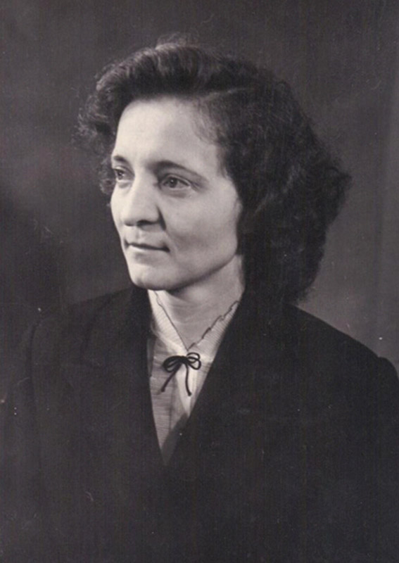 Горнакова Любовь Александровна