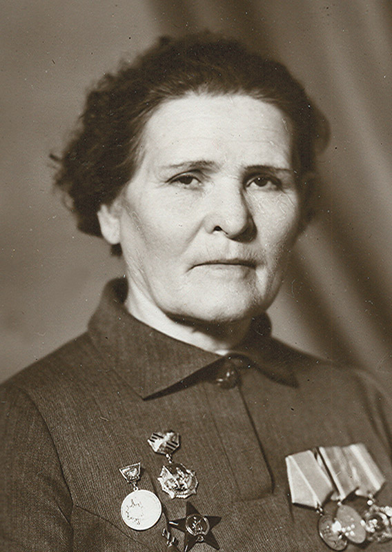 Наумова Нина Дмитриевна