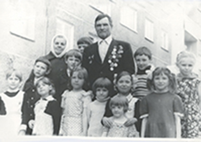 Константиновы - -