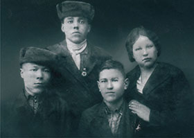 Непомнящих Павел 