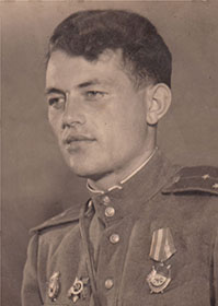 Хаустов Петр Александрович