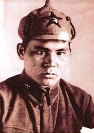 Босхолов Петр Прокопьевич