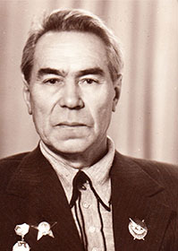 Плотников Дмитрий Антонович