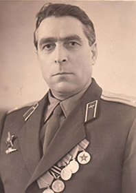 Попов Павел Трофимович