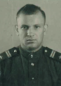 Попов Лазарь Артамонович