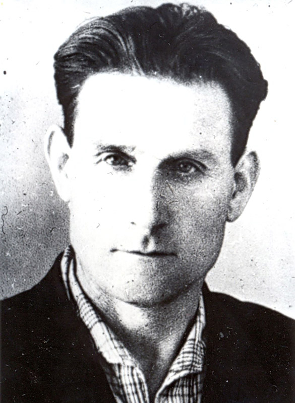 Каменщиков Антон Иванович