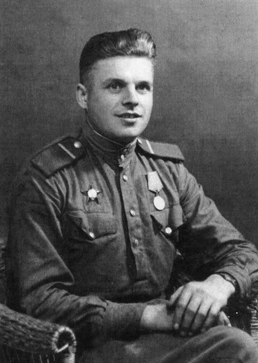 Евстигнеев Леонид Владимирович