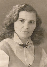 Поперекова Вера Лаврентьевна