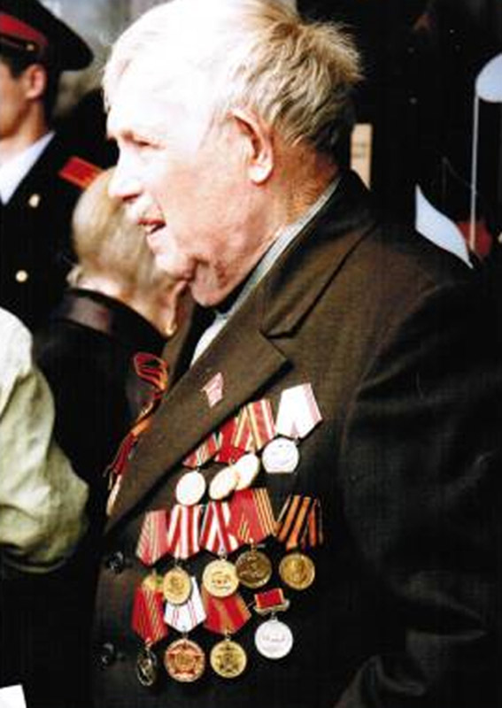 Ишаков Юрий Борисович