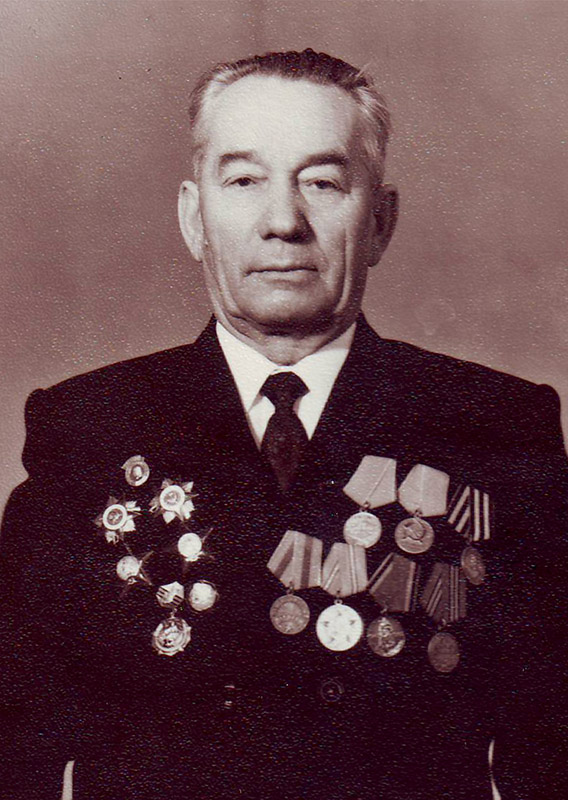 Белов Иван Иванович